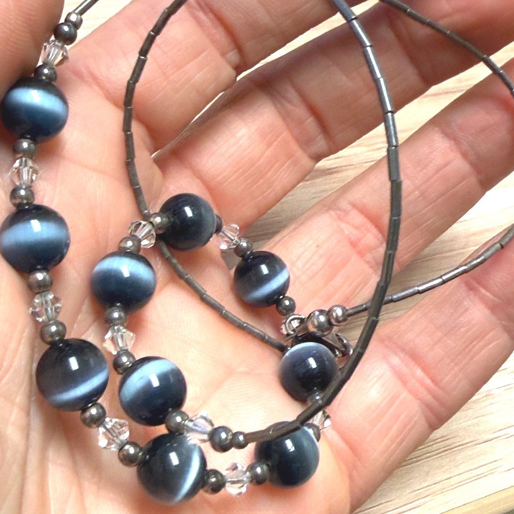 Vintage 925 Sterling Silver Blue Cats Eye Crystal Liquid Silver Necklace 17.5"